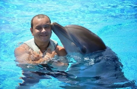 Dənizdə batan şəxs arvadı ilə balıq tutmağa gedibmiş