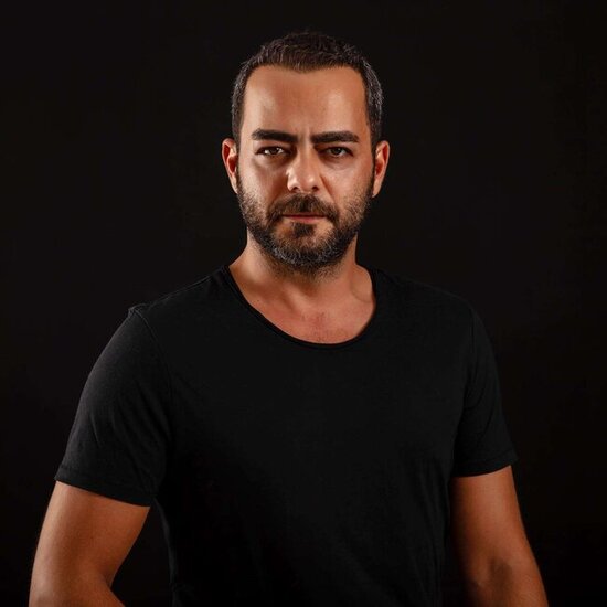 "Kurtlar vadisi"nin aktyoru deputatlığa namizəd oldu