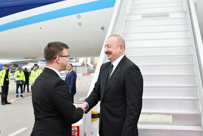 Prezident İlham Əliyev Macarıstana işgüzar səfərə gedib