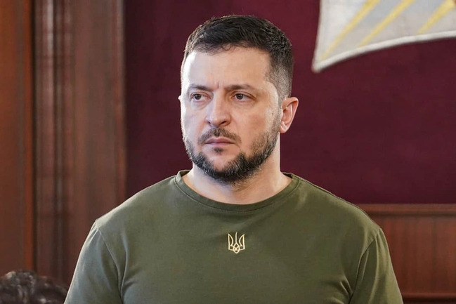 Zelenski beynəlxalq tərəfdaşları Ukraynaya "Patriot" sistemləri ilə bağlı yardıma etməyə çağırıb