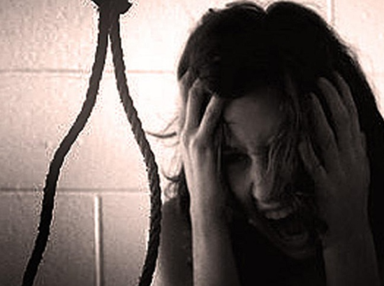 Bakıda 14 yaşlı qız intihar etdi