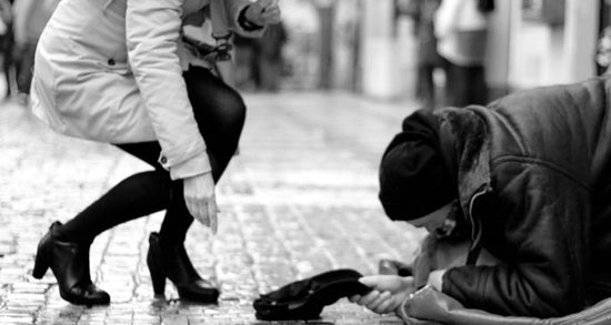 Villası, maşını olan dilənçilər - Polis onları niyə görmür?..