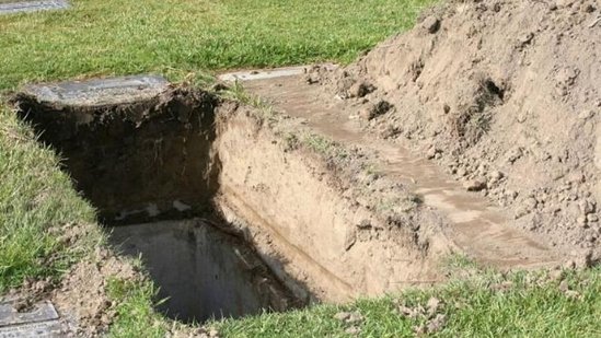 Gürcüstanda azərbaycanlılar diri-diri BASDIRILIBMIŞ - FOTOFAKT