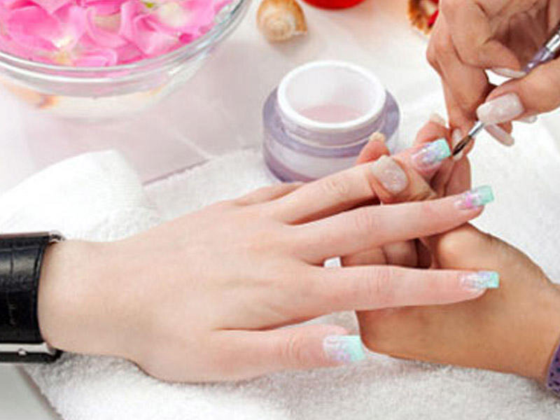 Dırnaq gelləri sonsuzluğa səbəb ola bilər - Açıqlama