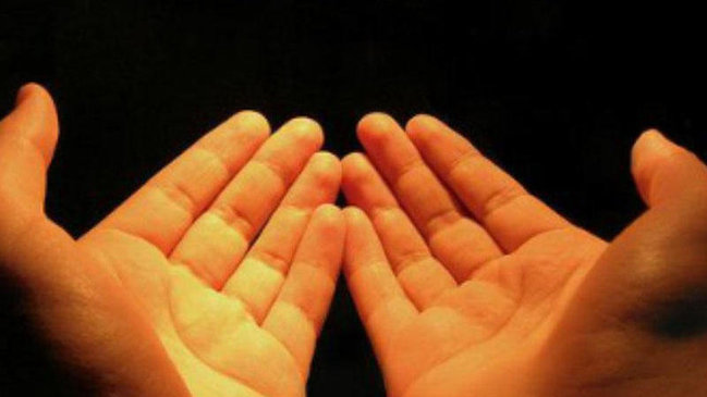 Kim yatan zaman "İxlas" surəsini 3 dəfə oxusa...