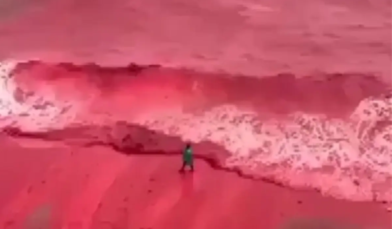 Dünyaca məşhur ada qırmızı rəngə boyandı! Səbəb nədir? - VİDEO