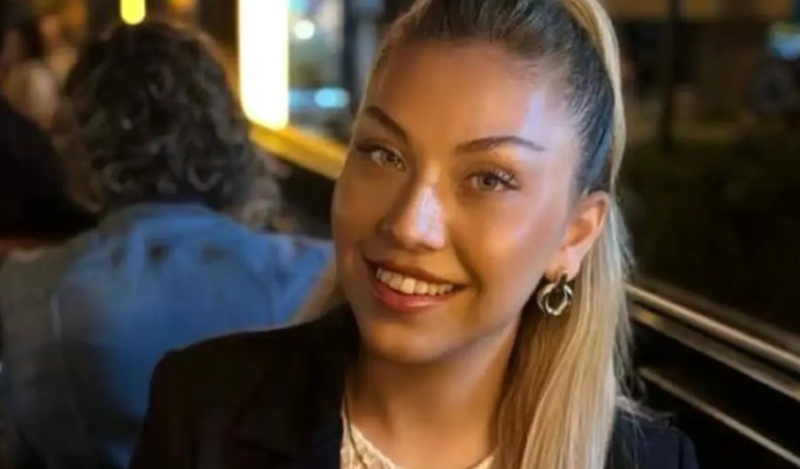 Həyat yoldaşını bıçaqladı, köməyə gələn təcili tibbi yardım maşının önünü kəsdi