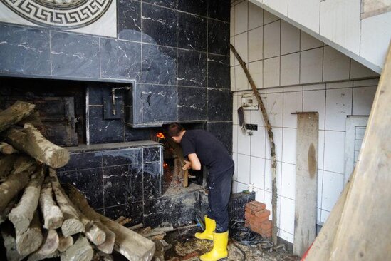 Seldən ziyan görmüş şəxsin NÜMUNƏVİ ADDIMI: Dövlətin ödədiyi pulu geri qaytardı - FOTO