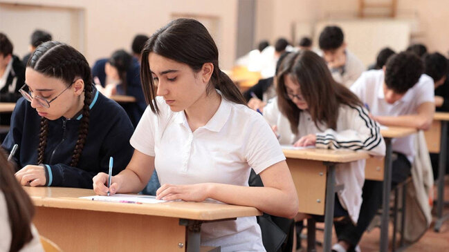 Aprelin 12-də keçirilmiş buraxılış imtahanının nəticələri elan olundu