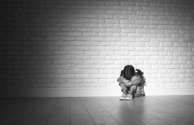 Narkotikə görə tutulan şəxs azyaşlı qızına qarşı əxlaqsız hərəkətlər edirmiş