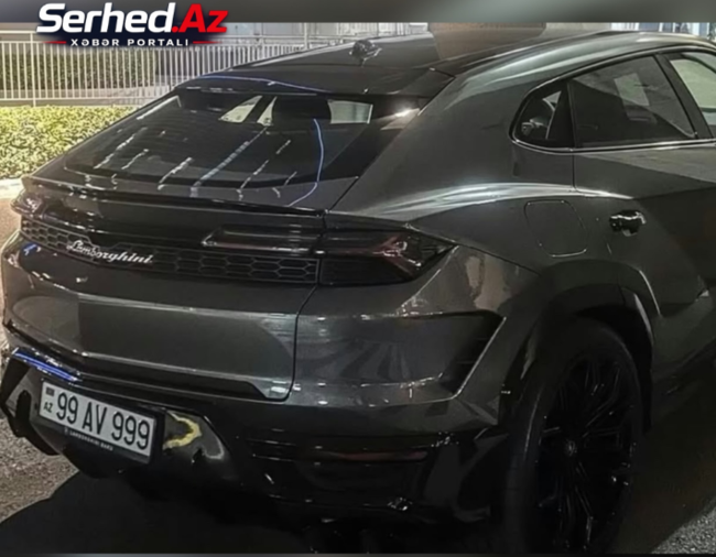 630 minlik Lamborghini ilə bulvarda təhlükəli şou: "Hacı Həsənli" drift etdi - qaydalar yenə kənarda qaldı!