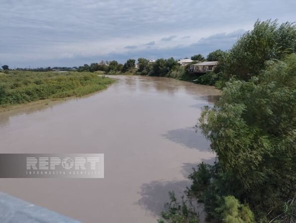 Kür çayında suyun səviyyəsi qalxıb - FOTO