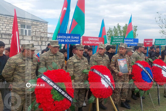 Şəhid Elşad Həsənovla vida mərasimi keçirilir - FOTO