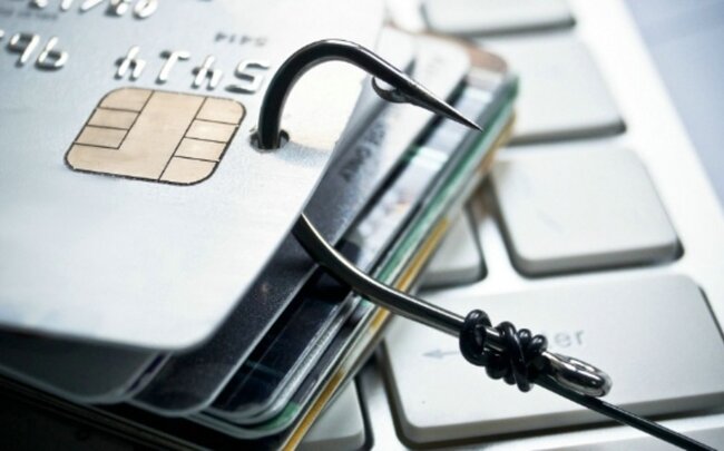 Ötən gün vətəndaşların bank kartlarından 6 min manata yaxın pul oğurlanıb