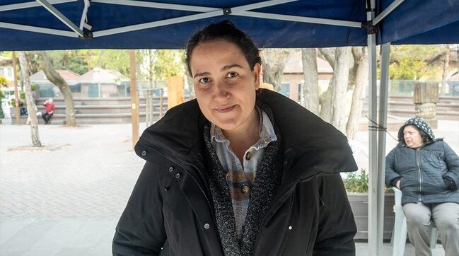 Hobbisi idi, indi 15 MANATA SATIR: Alıcılar istifadə etməyə qıymır - FOTO