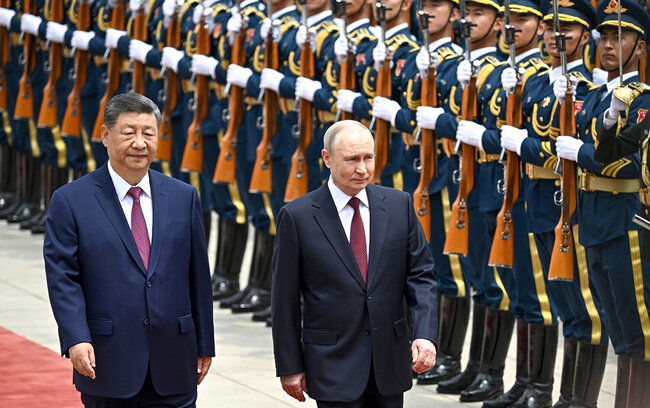 Putinin Çinə səfəri başa çatdı