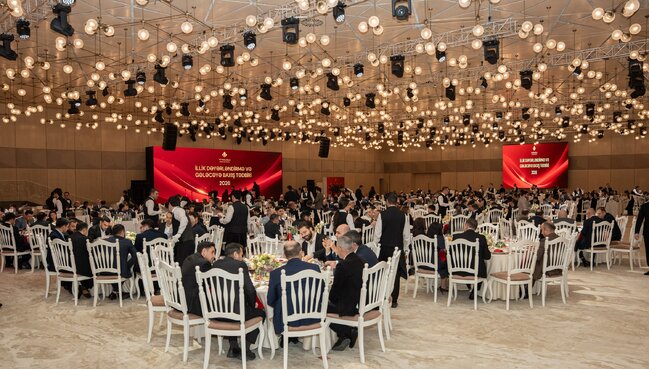 Veysəloğlu Şirkətlər Qrupunun ənənəvi "İllik Dəyərləndirmə və Gələcəyə Baxış" tədbiri keçirilib