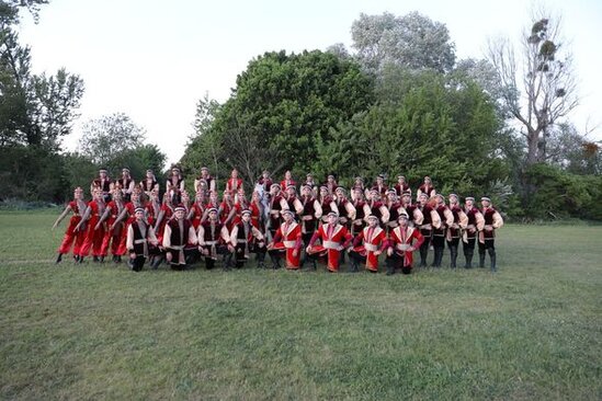 Qarabağ atları kraliça II Elizabet üçün şou göstərəcək - FOTO