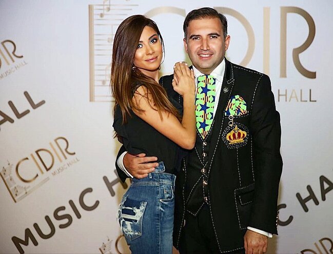 Qalmaqallı müğənni Aysel Əlizadə Bakıya qayıtdı - YENİ FOTOLAR