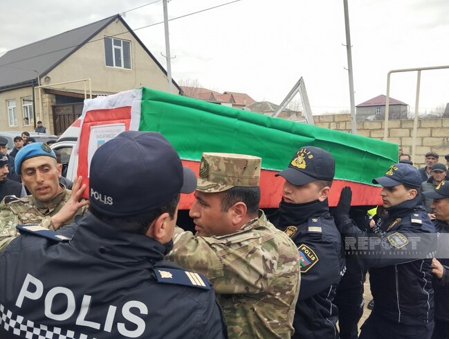Təlimdə həlak olan hərbçimiz dəfn olundu - Fotolar
