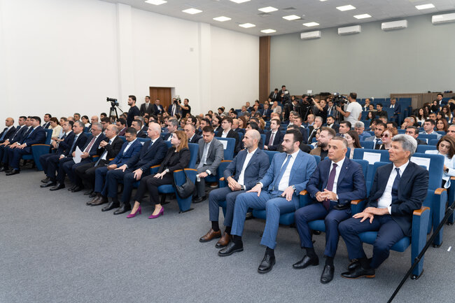 Veysəloğlu Şirkətlər Qrupundan Qarabağ Universitetinə təhsil dəstəyi – 50 tələbəyə təqaüd ayrıldı