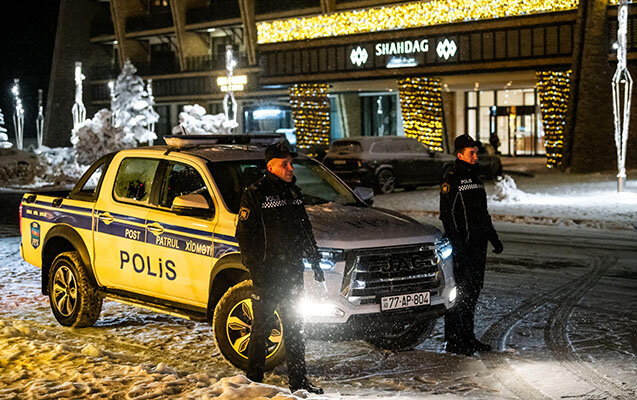 Polis bu gecə necə işlədi? - Video