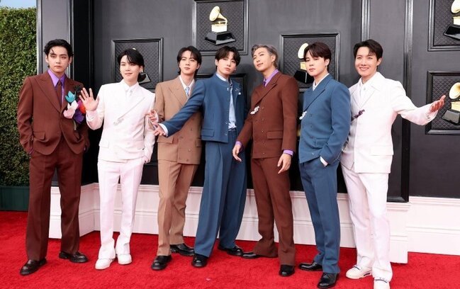 BTS "Qremmi"ni boykot etdi