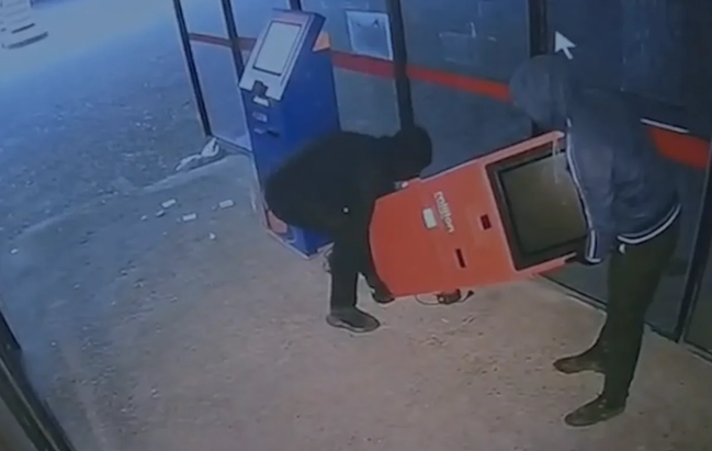 Bərdədə ödəmə terminallarından 40 min manat oğurlanıb