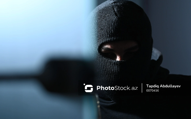 Bakıda iş yoldaşının kartından onlayn yolla oğurluq edən şəxs saxlanıldı