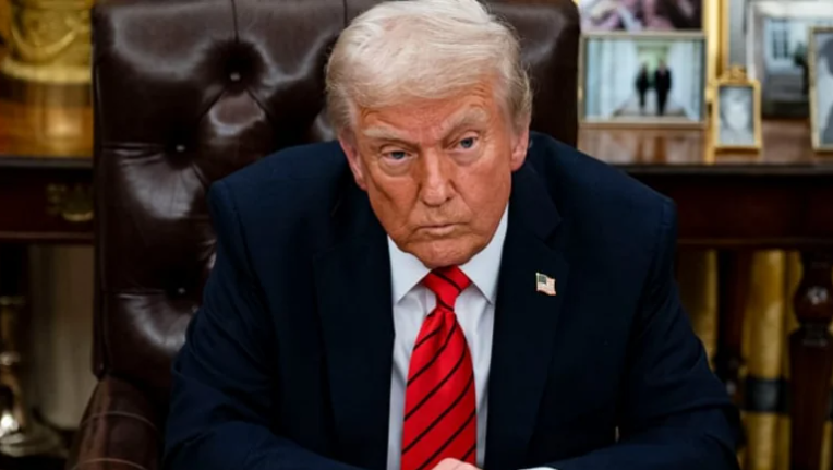 Tramp İranda rejim dəyişikliyini hadisələrin ən yaxşı ssenari hesab edir