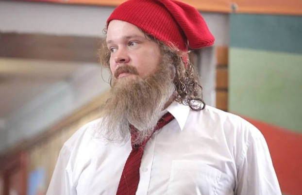 Məşhur aktyor "ən xoşbəxt ölkə"ni tərk edib Gürcüstana köçəcəyini açıqladı