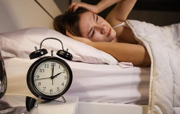 Yuxusuzluq iki sağalmaz xəstəliyin erkən əlaməti ola bilər