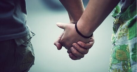 Zorla ərə verilən qız və sevgilisi intihar edib - Ataya cinayət işi başlanıb