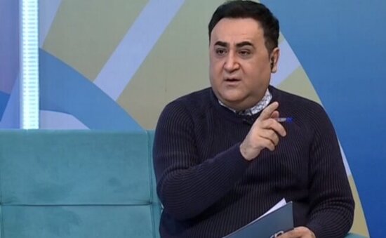 Elgiz onu təhqir edəni polisə verib