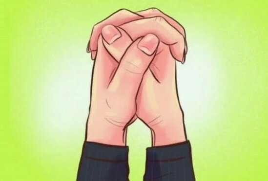 Əllərinizi belə qoyursunuzsa, deməli... - Bədən dili - FOTO