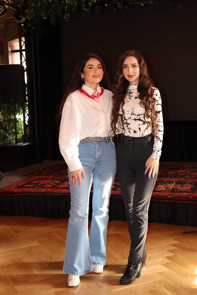 "Toylara gedirəm,amma biznesə çevirmirəm" - Elnarə Xəlilova ilə MÜSAHİBƏ