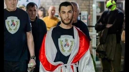 Azərbaycanlı boksçu ermənini məğlub etdi - Titula sahib çıxdı