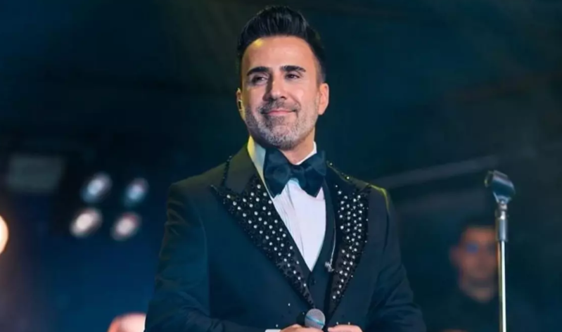 Saçlarına dən düşən Emrahdan gözmuncuqlu paylaşım - FOTO