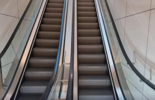 Dünyanın ən dərin metro stansiyası