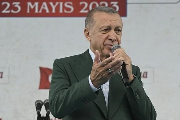 Ərdoğan: "Azərbaycanlı qardaşlarımızla nəqliyyat şəbəkəsini gücləndirəcəyik"