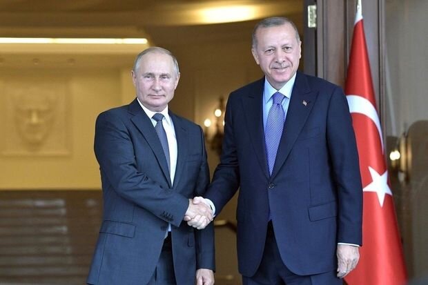 Putin: "Ərdoğan güclü liderdir"