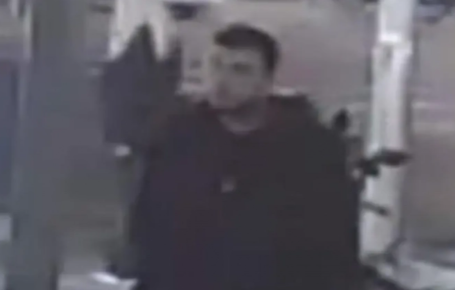 Silahlı şəxs insanlara atəş açdı: 2 ölü, 12 yaralı - FOTO