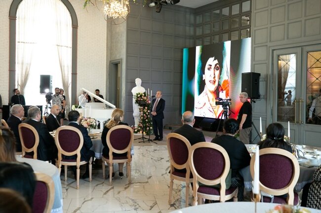 Nərimanov rayonunda Zərifə xanımın xatirəsi anıldı - FOTOLAR