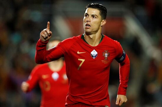 Məşhur modelin "Ronaldonu rədd etdim, tipim deyil" AÇIQLAMASI gündəmə Bomba SALDI- FOTO