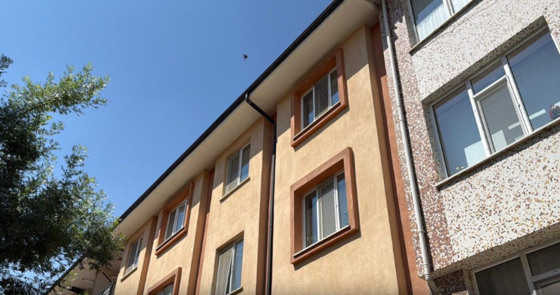 57 yaşlı qadın uşaqları tərəfindən evdə ölü tapılıb - VİDEO