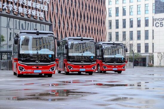 Sürücüsüz avtobusların sınaqlarına başlanıb - VİDEO