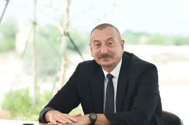 İlham Əliyev "Qarabağ"ın qələbəsi ilə bağlı paylaşım etdi - FOTO