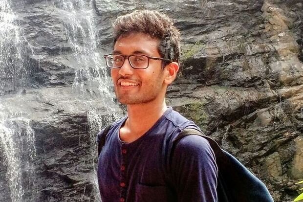 Otelə qəfil zəng, Zaqatalada qeybə çəkilən hindistanlı turist: "Diri tapın" - TƏFƏRRÜAT + FOTO