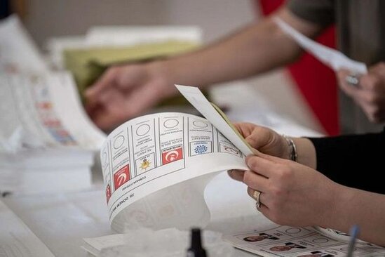 Türkiyədə prezident və parlament seçkiləri ilə əlaqədar səsvermə başlayıb