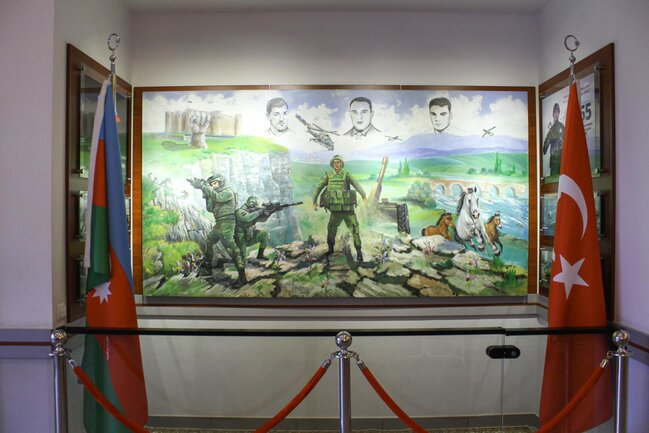 Aysmed klinikasının zəfər güşəsi - FOTOLAR